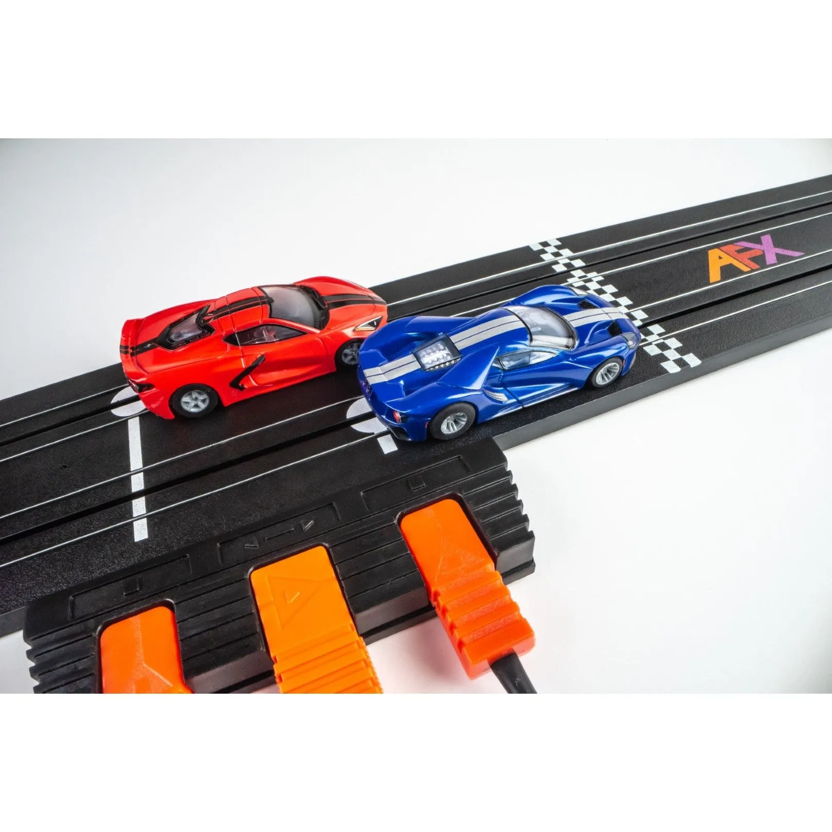 1/64 Super Cars Vette & Ford Set