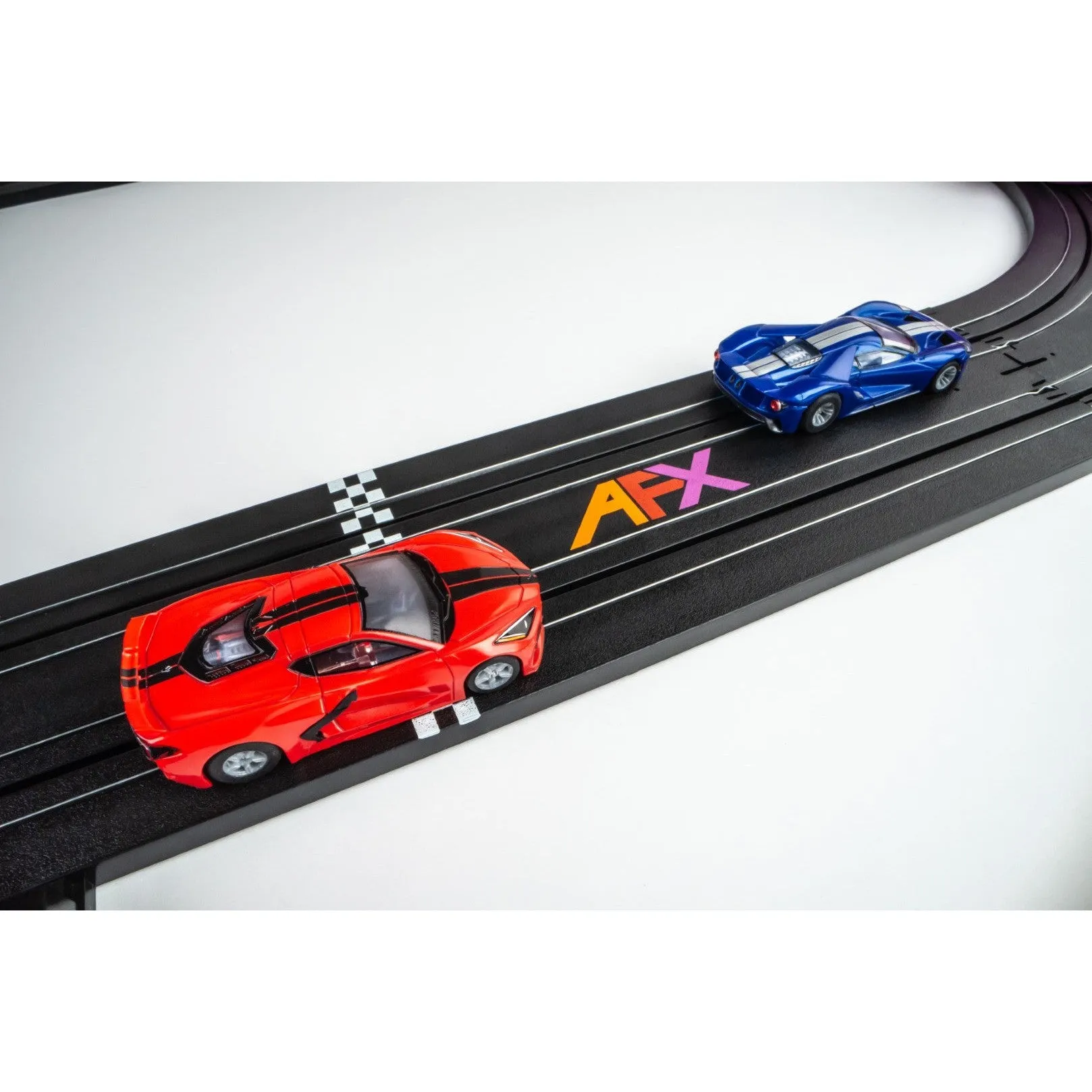 1/64 Super Cars Vette & Ford Set