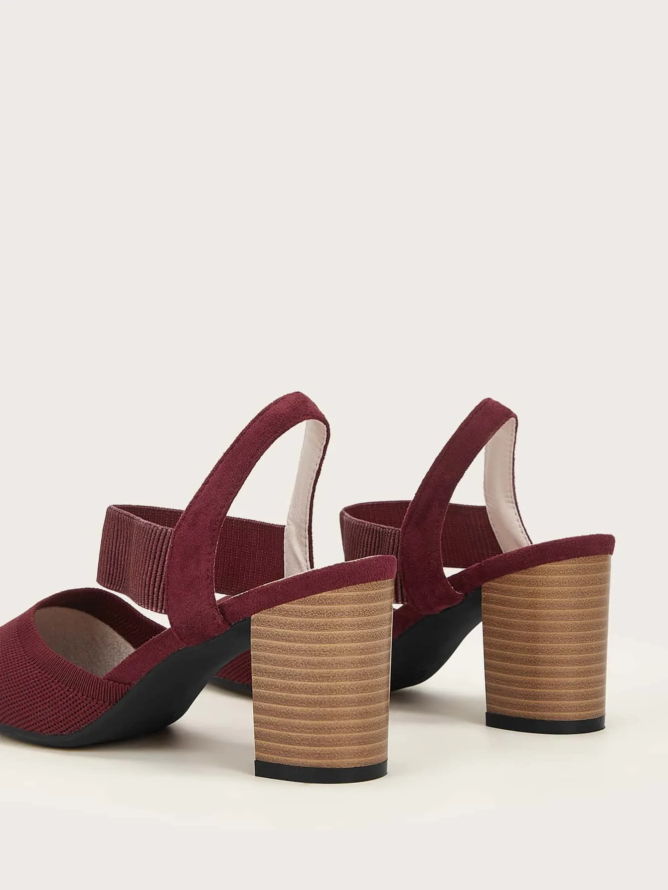 Cuccoo Point Toe Chunky Pumps