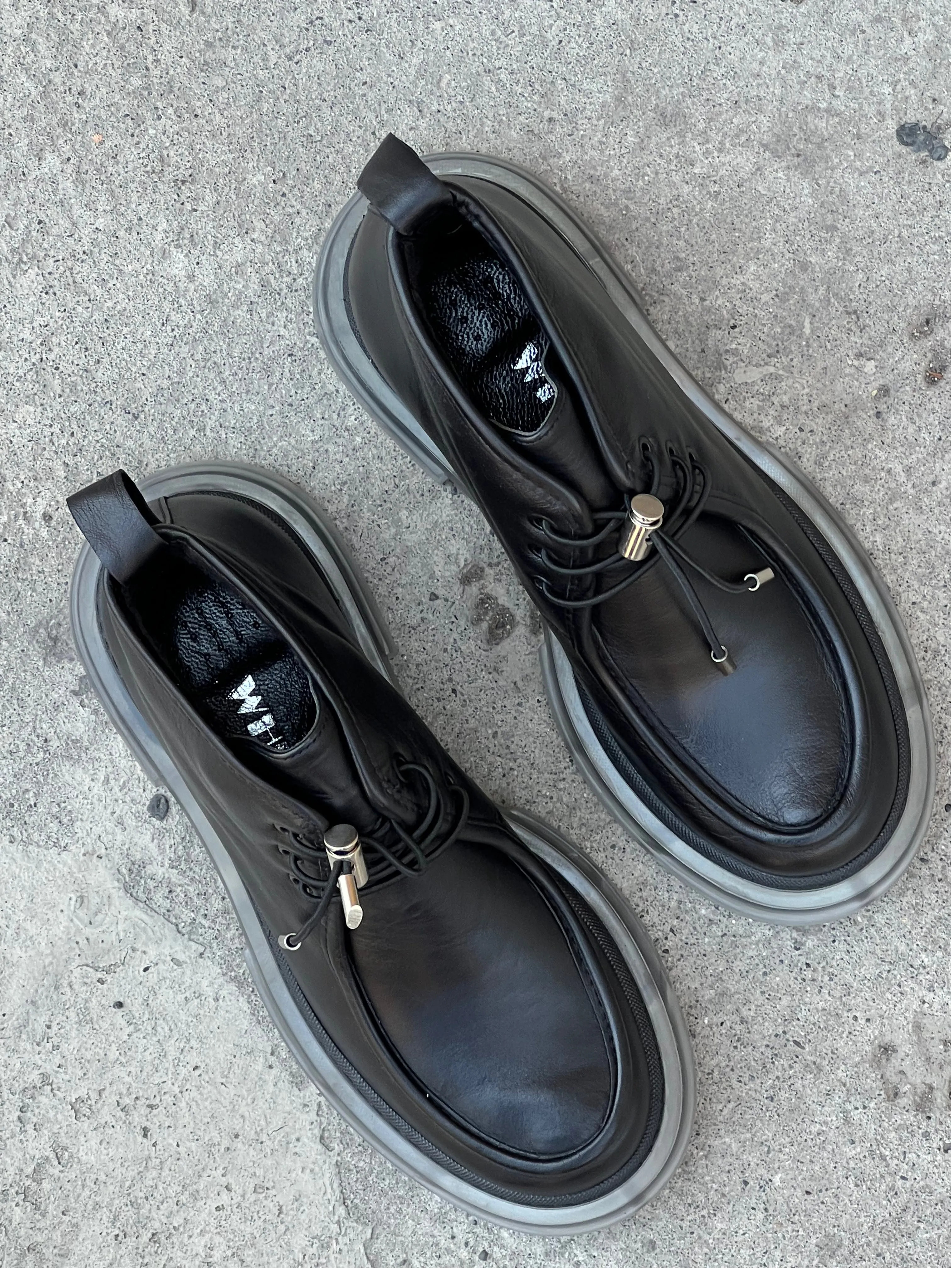 Lace-up short boots