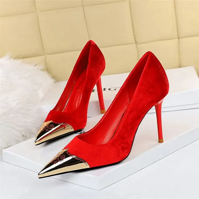 Let Them Wonder Stiletto