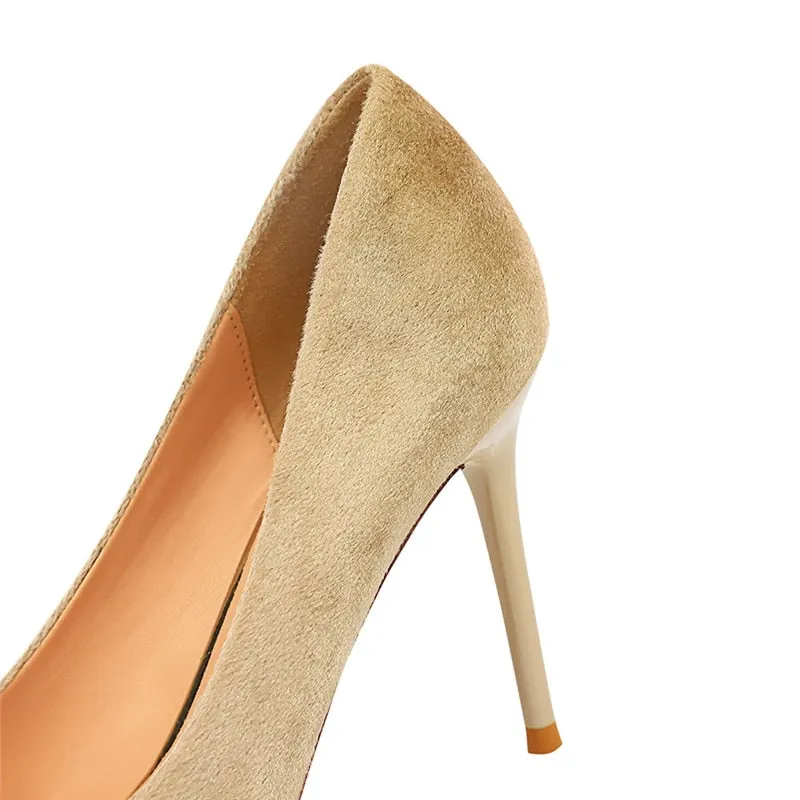 Let Them Wonder Stiletto
