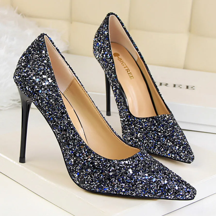 Lily Sparkling Rhinestone Pumps
