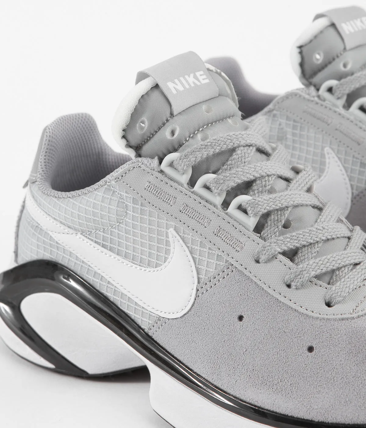 Nike D/MS/X Waffle Shoes - Wolf Grey / White - Pure Platinum - Black