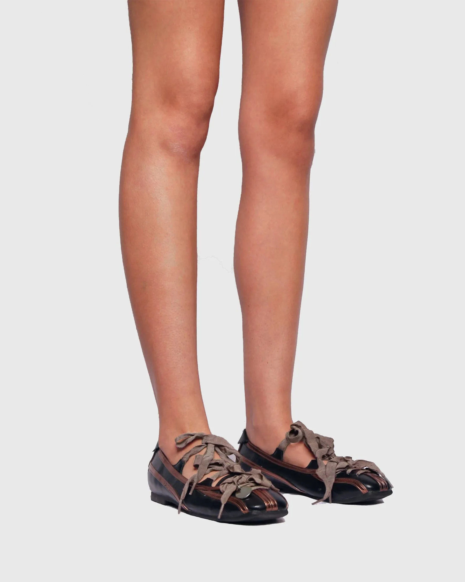 Sonia Hybrid Ribbon Ballet Flats In Brown