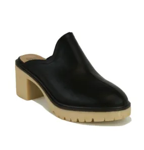 The Valentino Black Lug Sole Mle