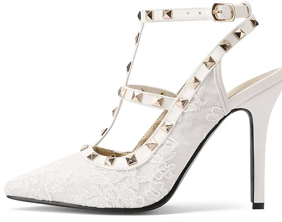 Tillbuy Lace flower pointed rivets high heels