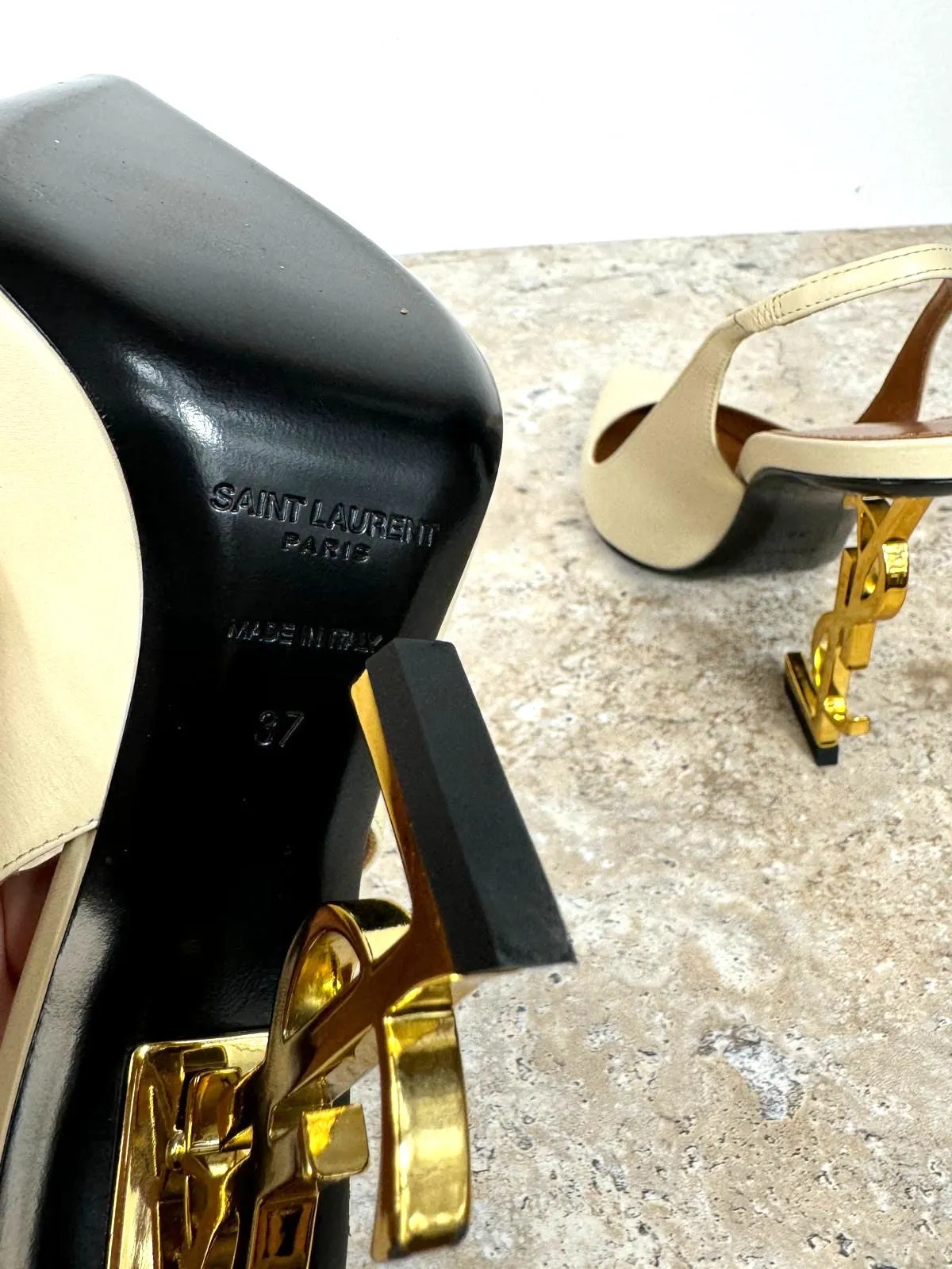 YSL OPYUM POINTED TOE CALFSKIN LEATHER SLINGBACK PUMPS